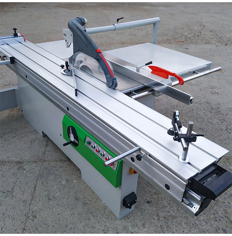 Qingdao Precision Cheap Price Auto Wood cutting Sliding Table Panel Saw Machine For Woodworking